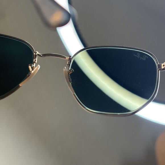 Ray-Ban Hexagonal Flat Lenses Sunglasses